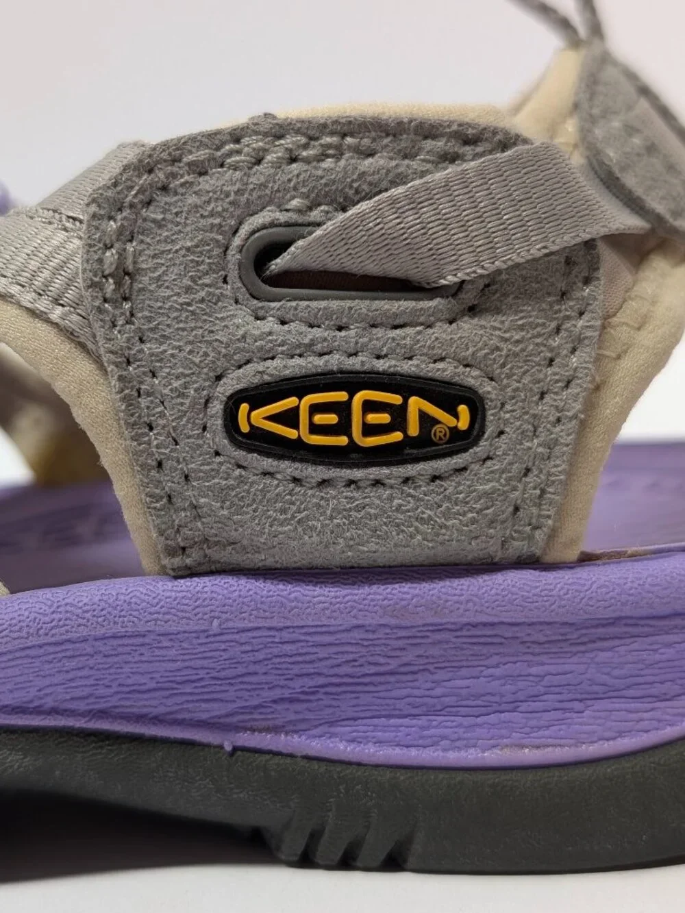 KEEN Whisper Sandal in Light Grey & Orchid